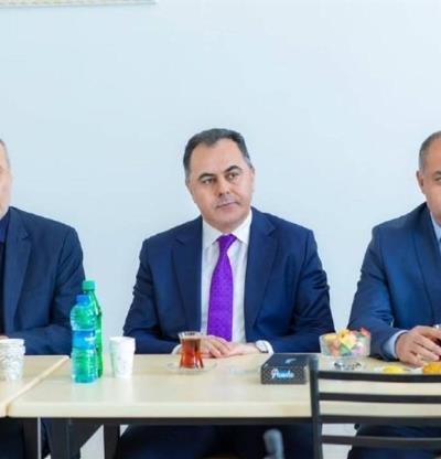 برگزاری مراسم چهلم رهبر شهید انقلاب و فرشتگان مدرسه میناب در نخجوان